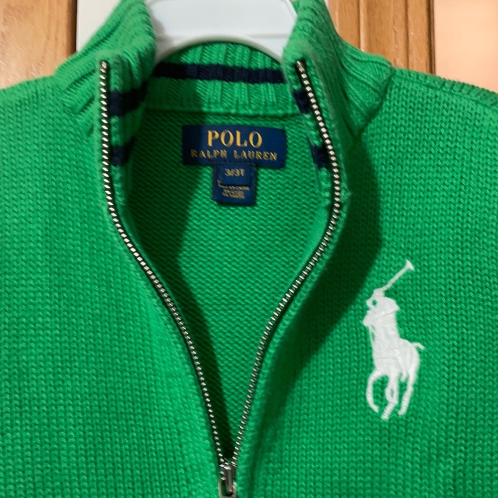 Cable knit cardigan,like new